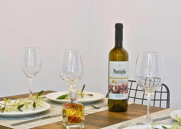 דירה Alamanos House