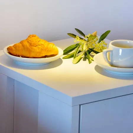 Alamanos House Mesongí