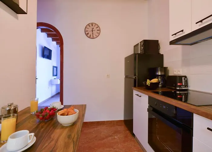 Alamanos House Μεσογγή